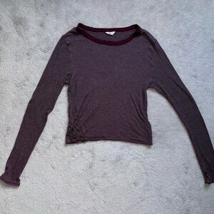 Aeropostale maroon burgundy and gray fitted stripe long sleeve top